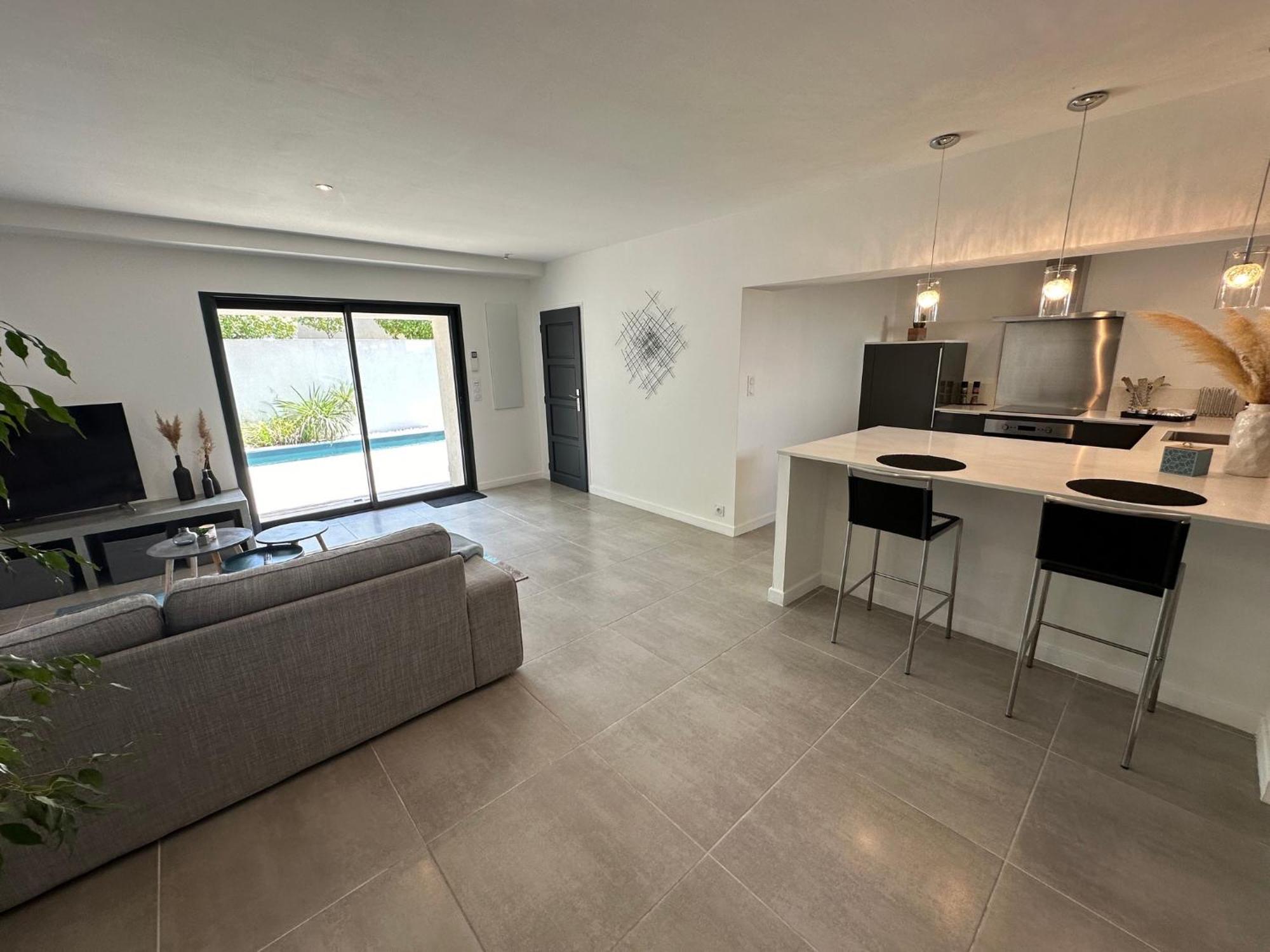 Piscine privée chauffée Proche des plages Istres Exterior foto